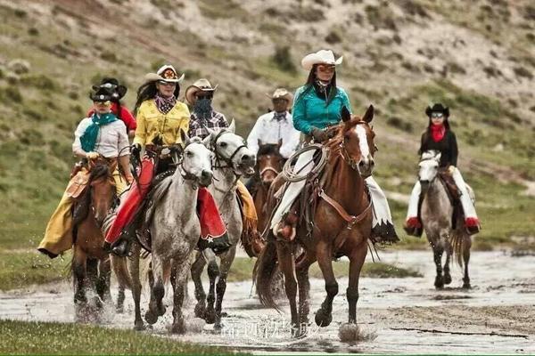 【纯涩影像】2015年7月31日——8月2日《奔跑吧牛仔——国内首次大型骑马巡游穿越活动》火热招募